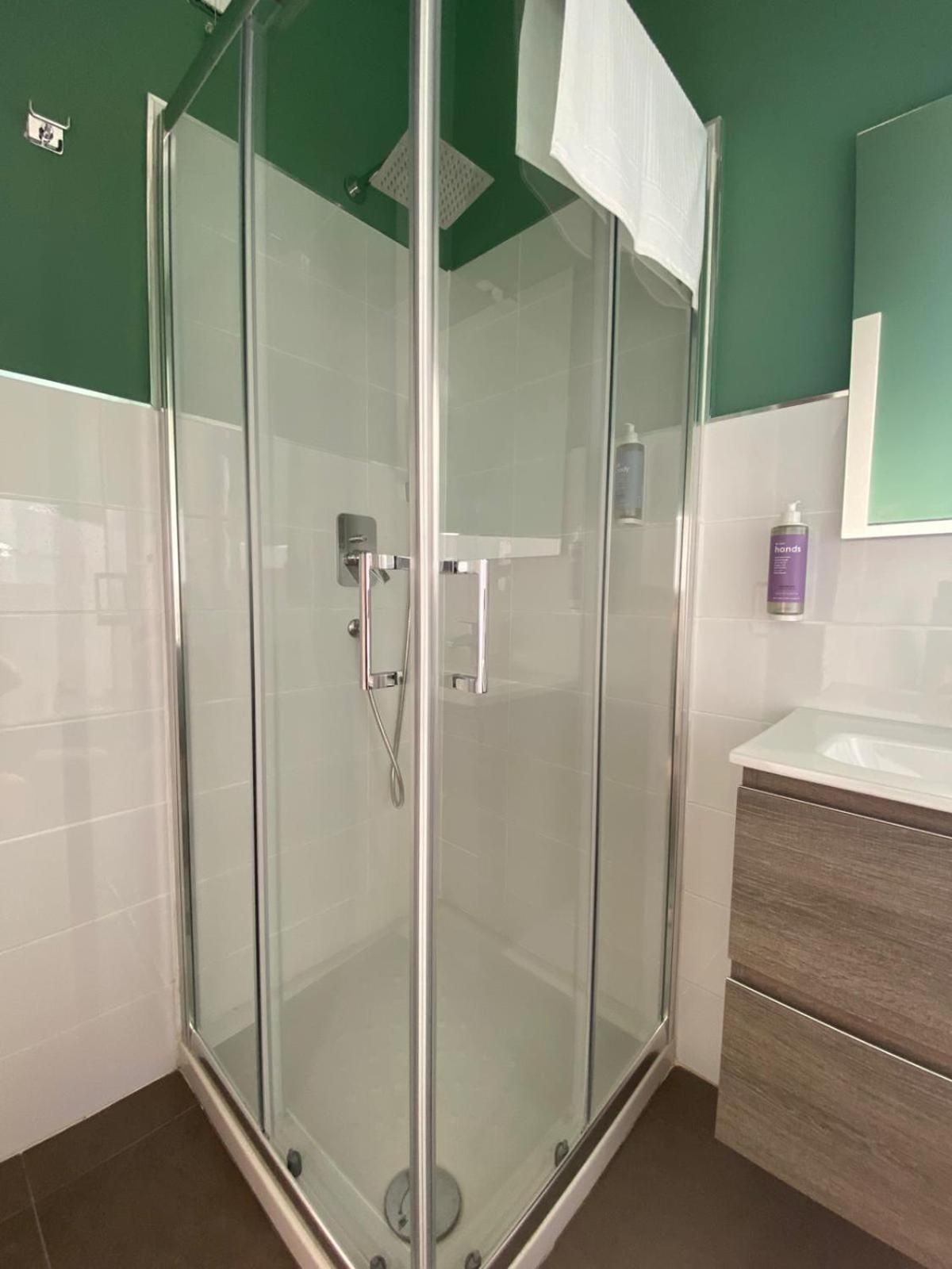 La Primula Affittacamere Double Room with Balcony 2