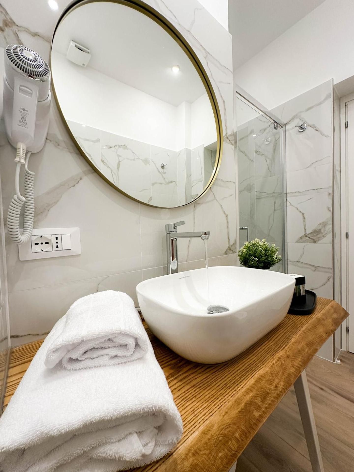 Comfort Quadruple Room