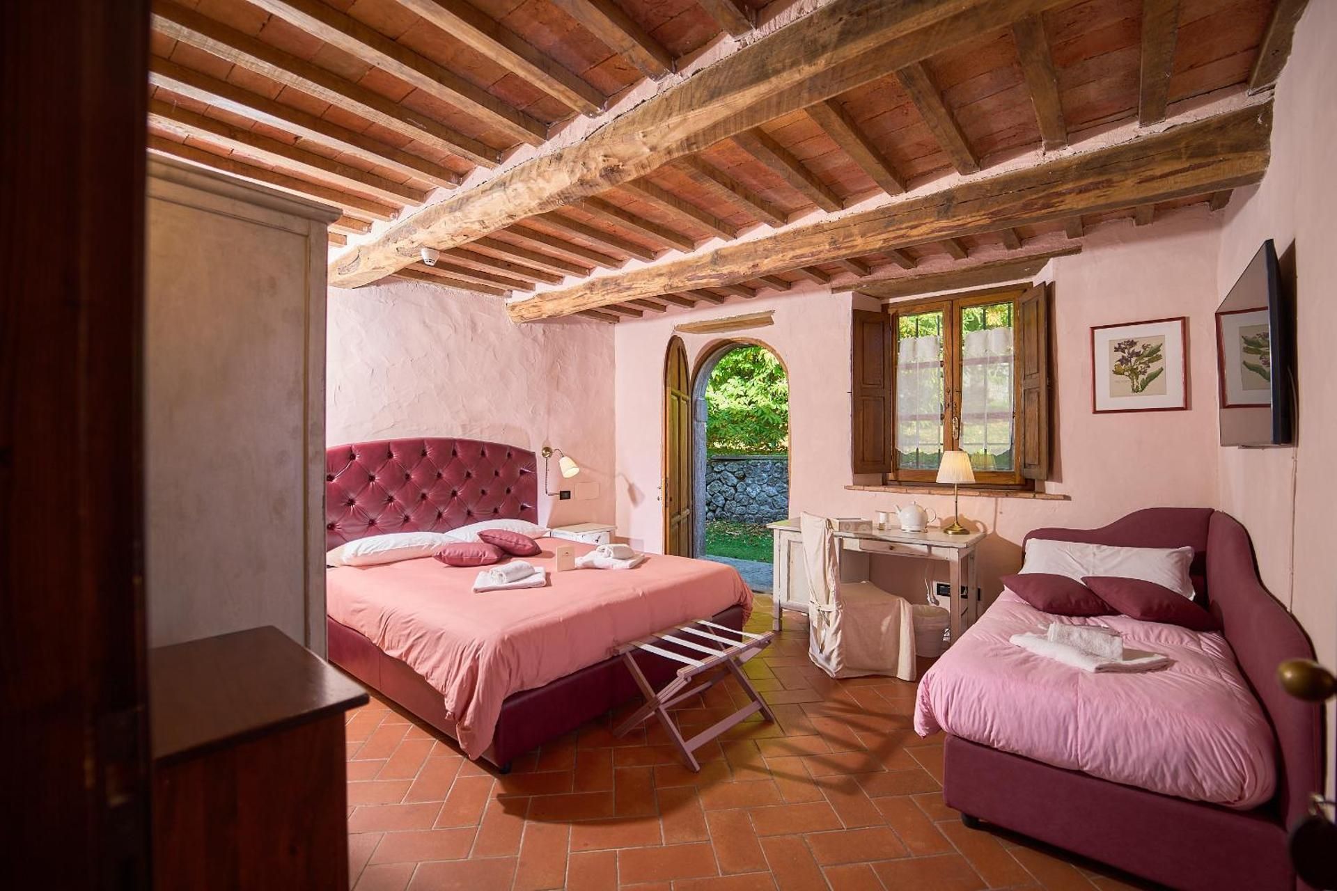 Triple Room with Garden View