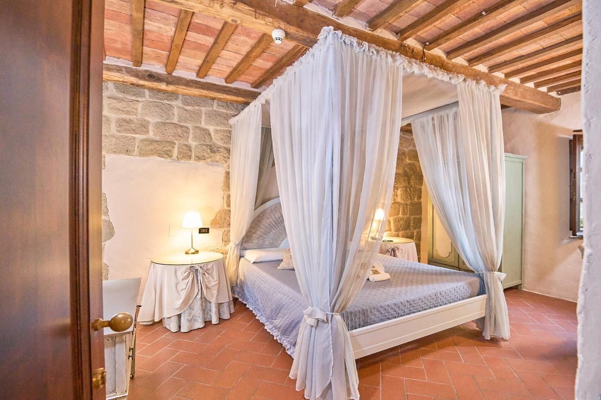 King Room with Garden View