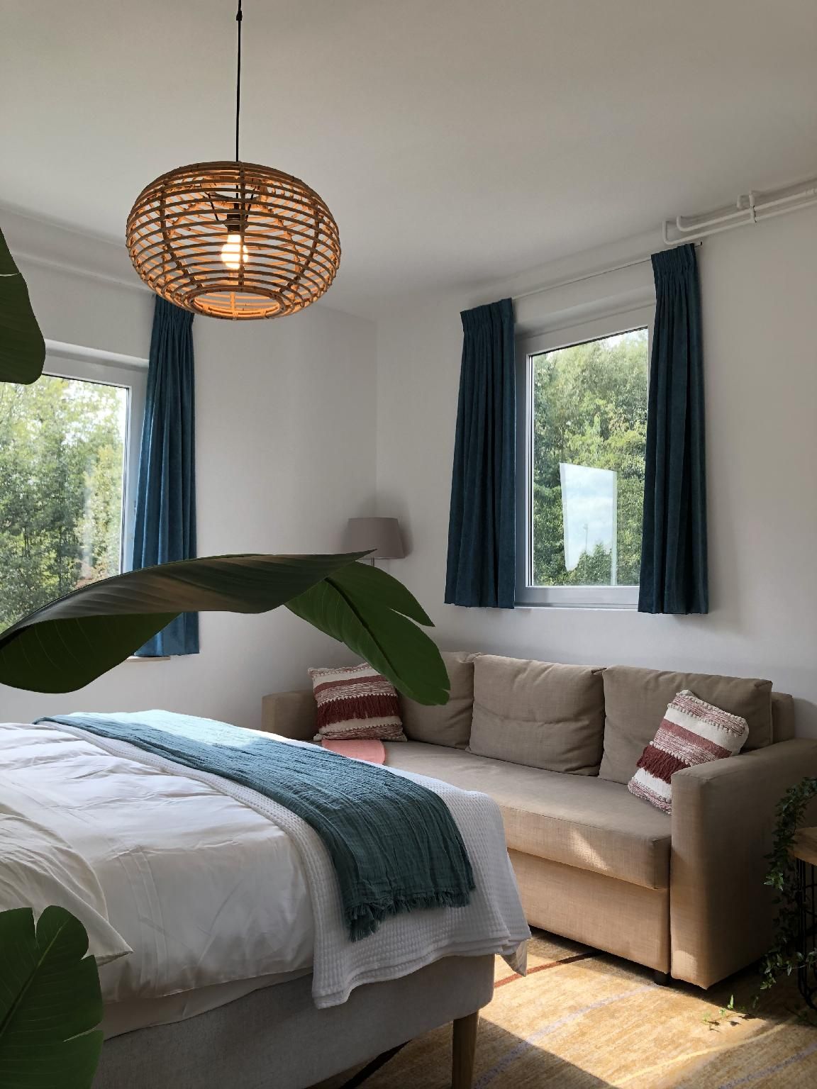Deluxe View Room