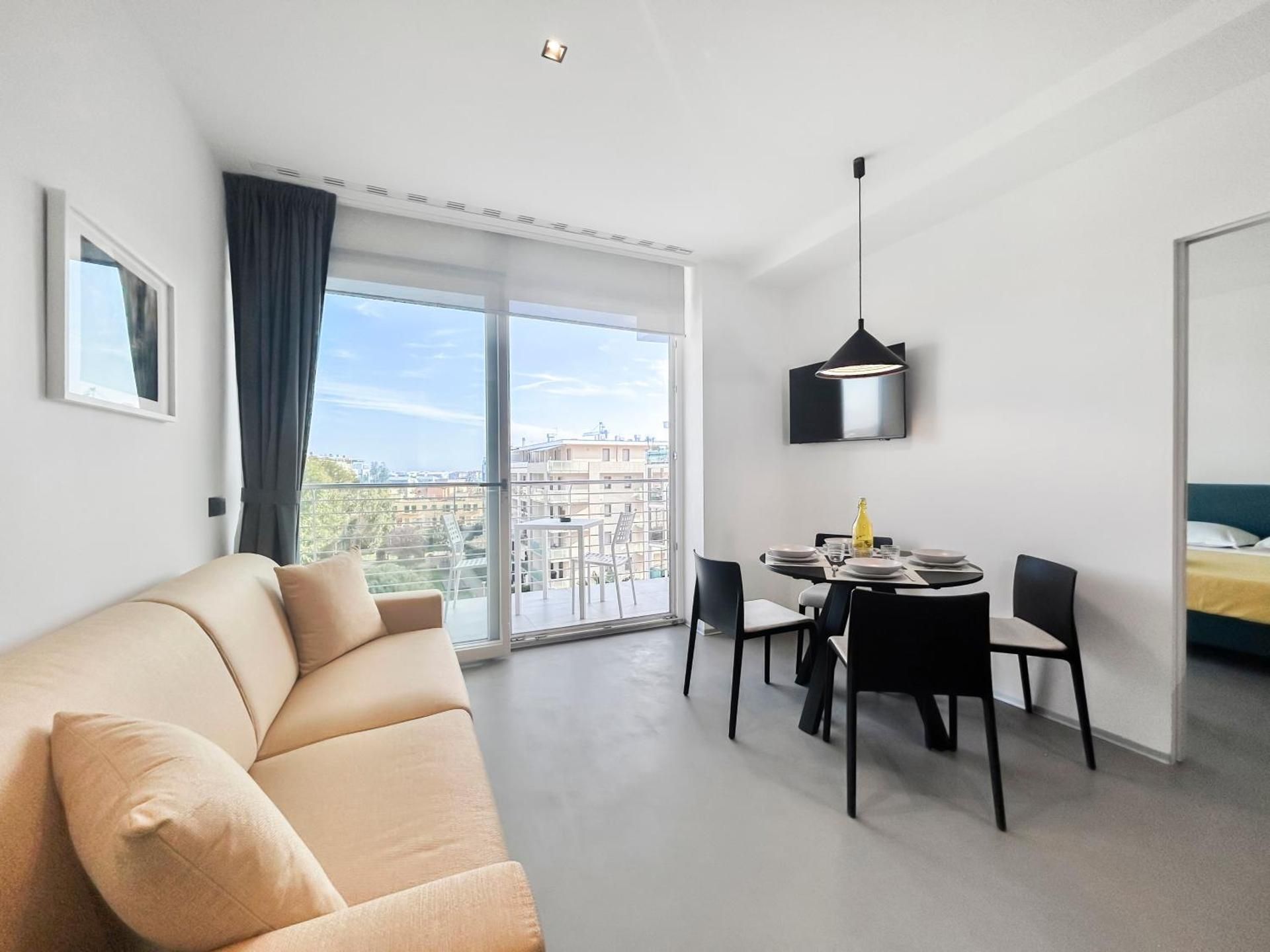 One-Bedroom Apartment with Balcony
