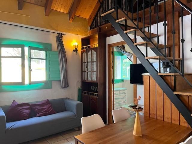 Villa (4 Adults)