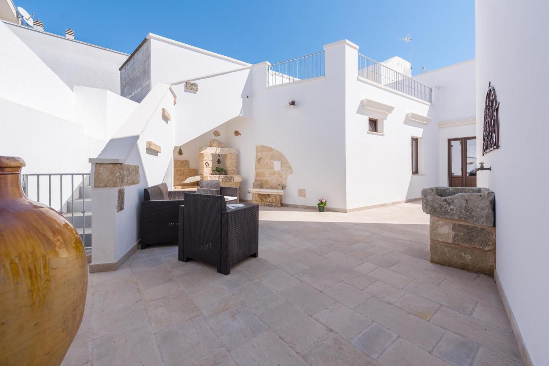 Donna Fiora Antica Dimora