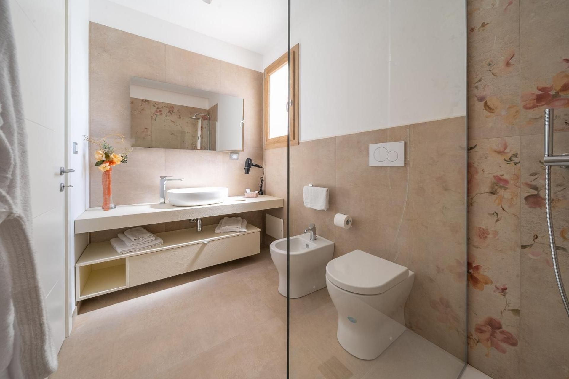 Aurosa Vacanze Triple Room 2