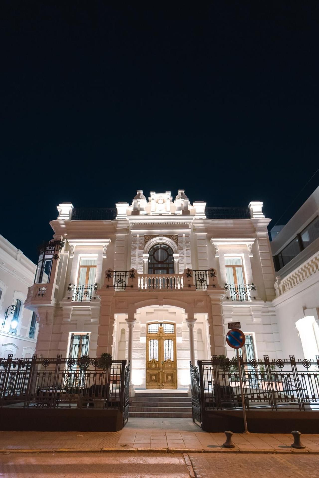 CISNES PALACE