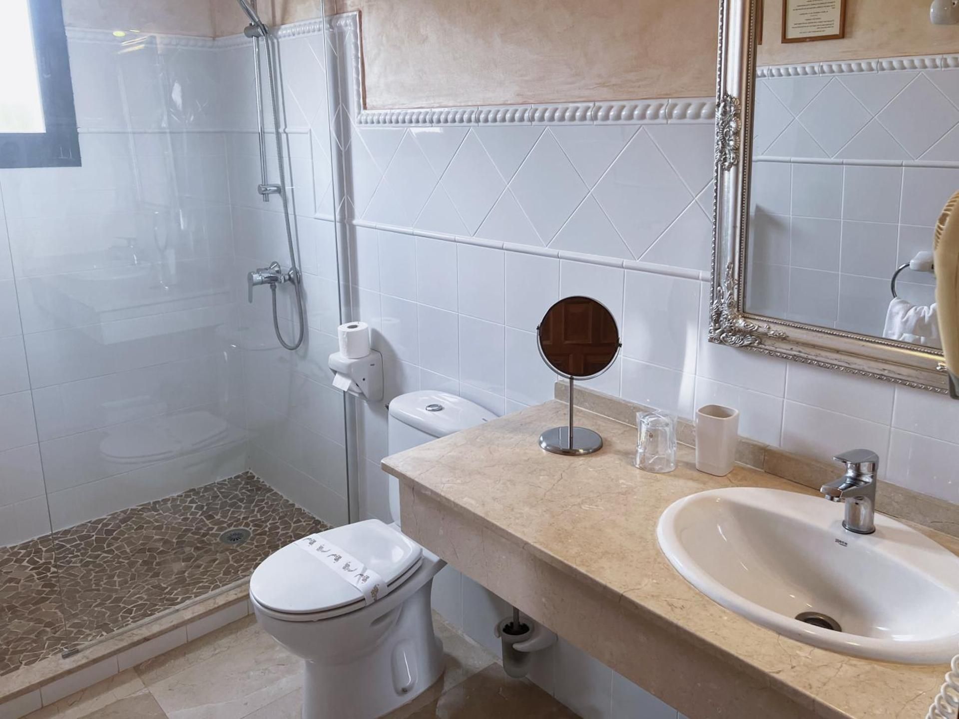 Double or Twin Room with Balcony and Sea View
