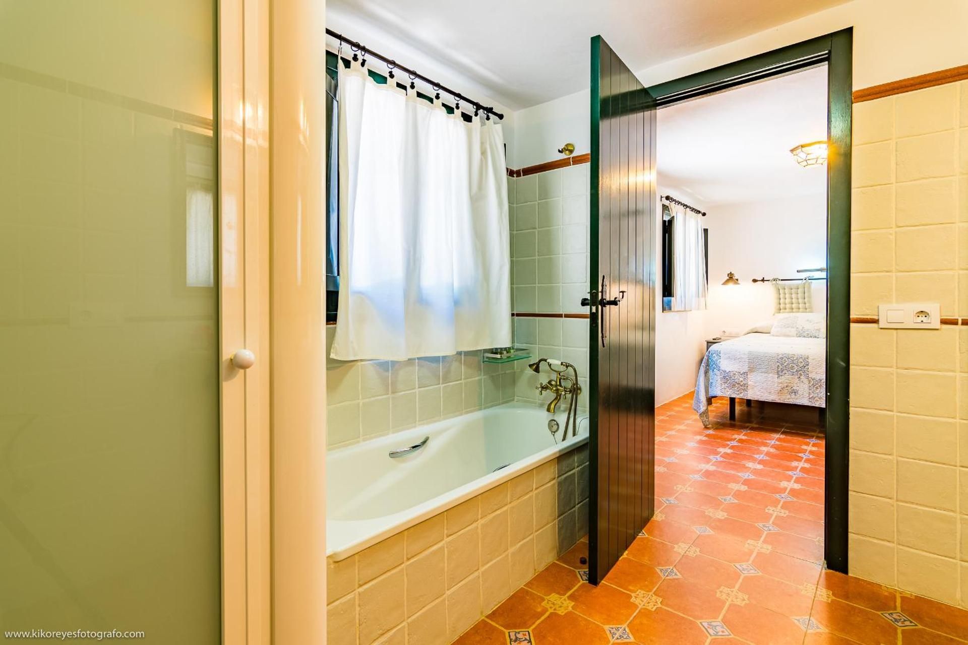 Suite with Garden View
