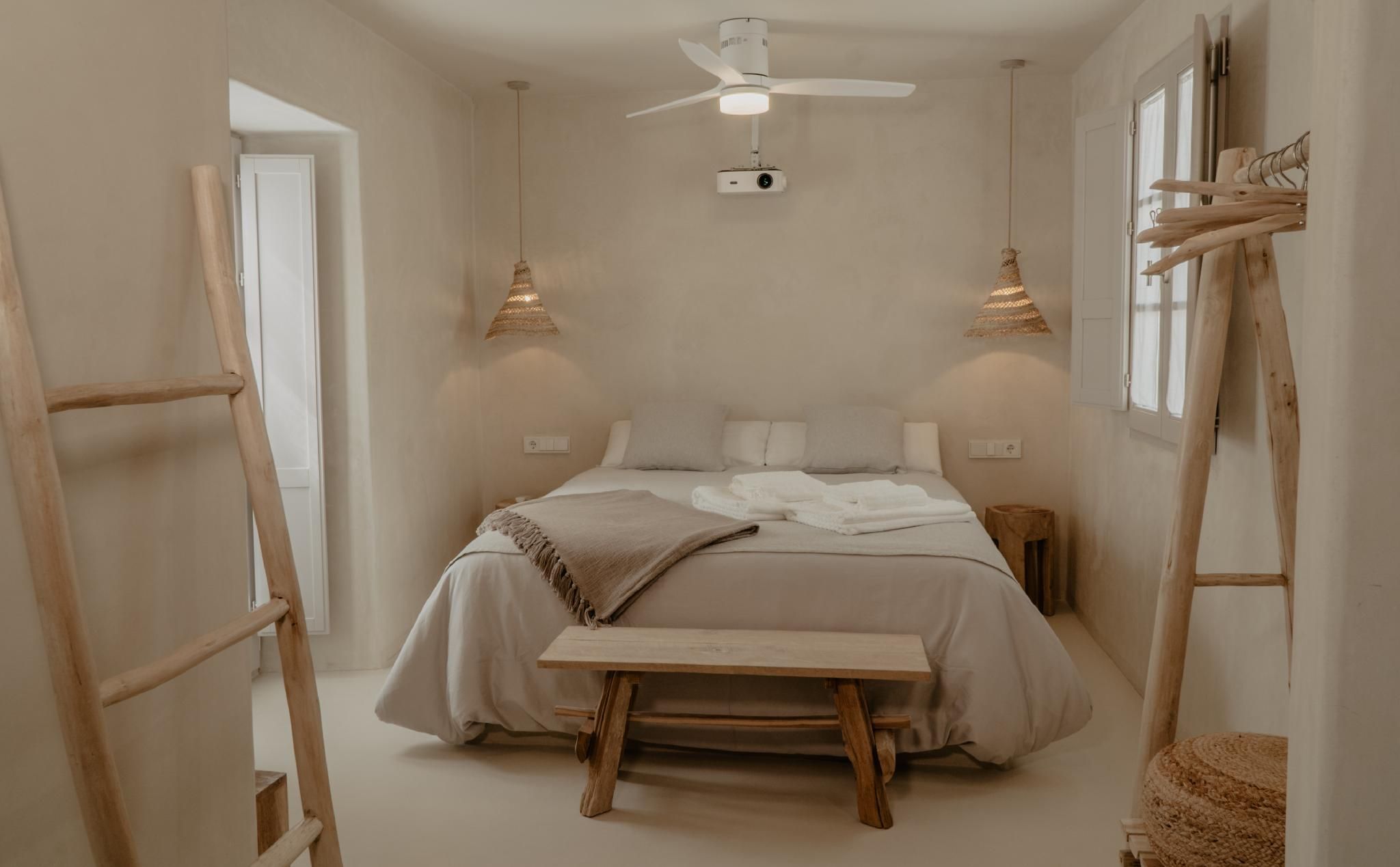 Deluxe Royal Room