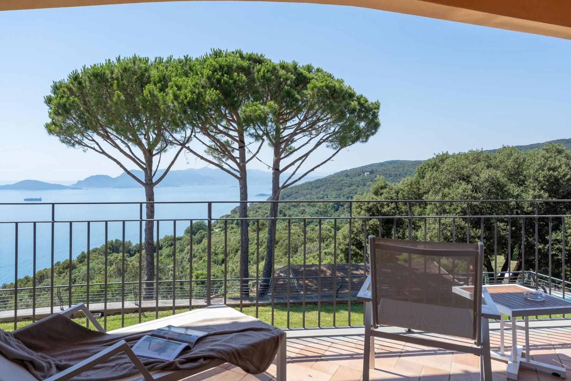 Partial Sea View Room