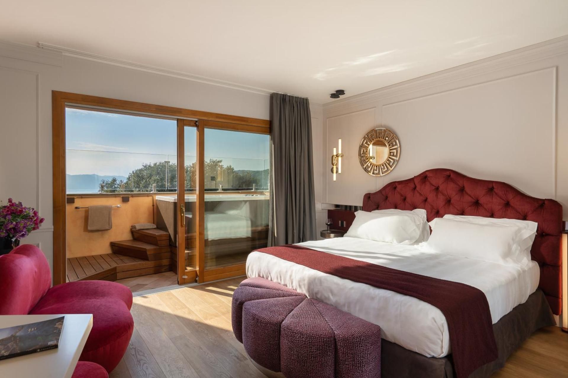 King Room with Spa Bath