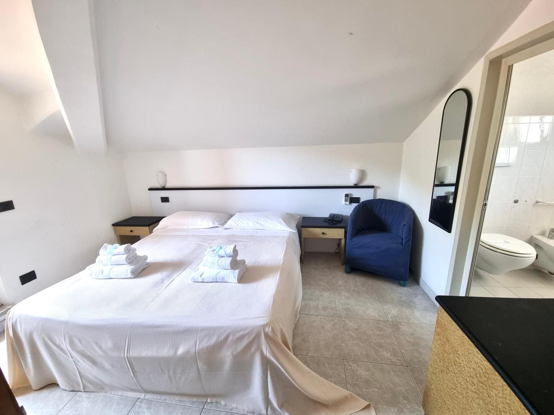 Small Double Room