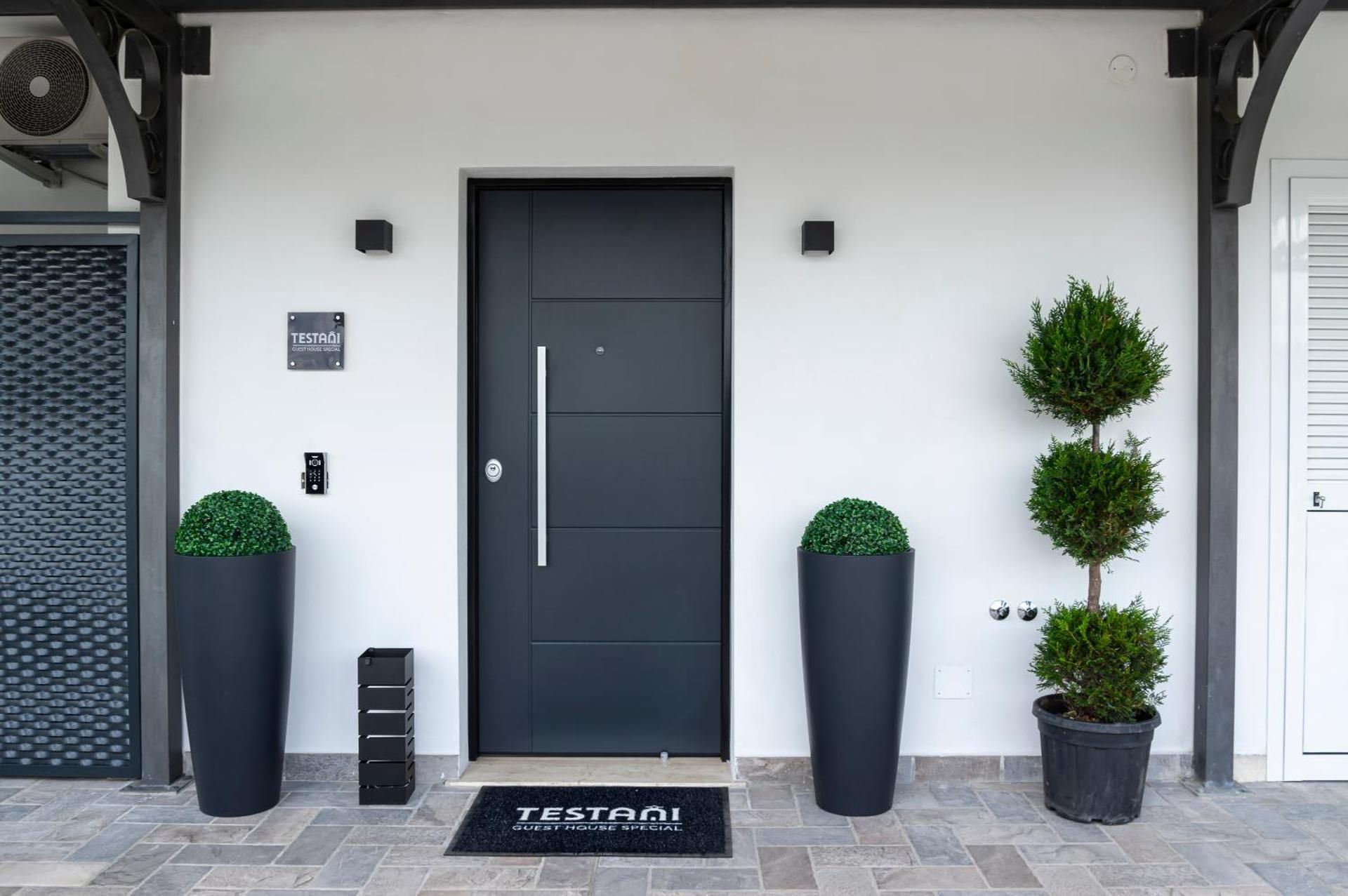 Testani Guest House Special