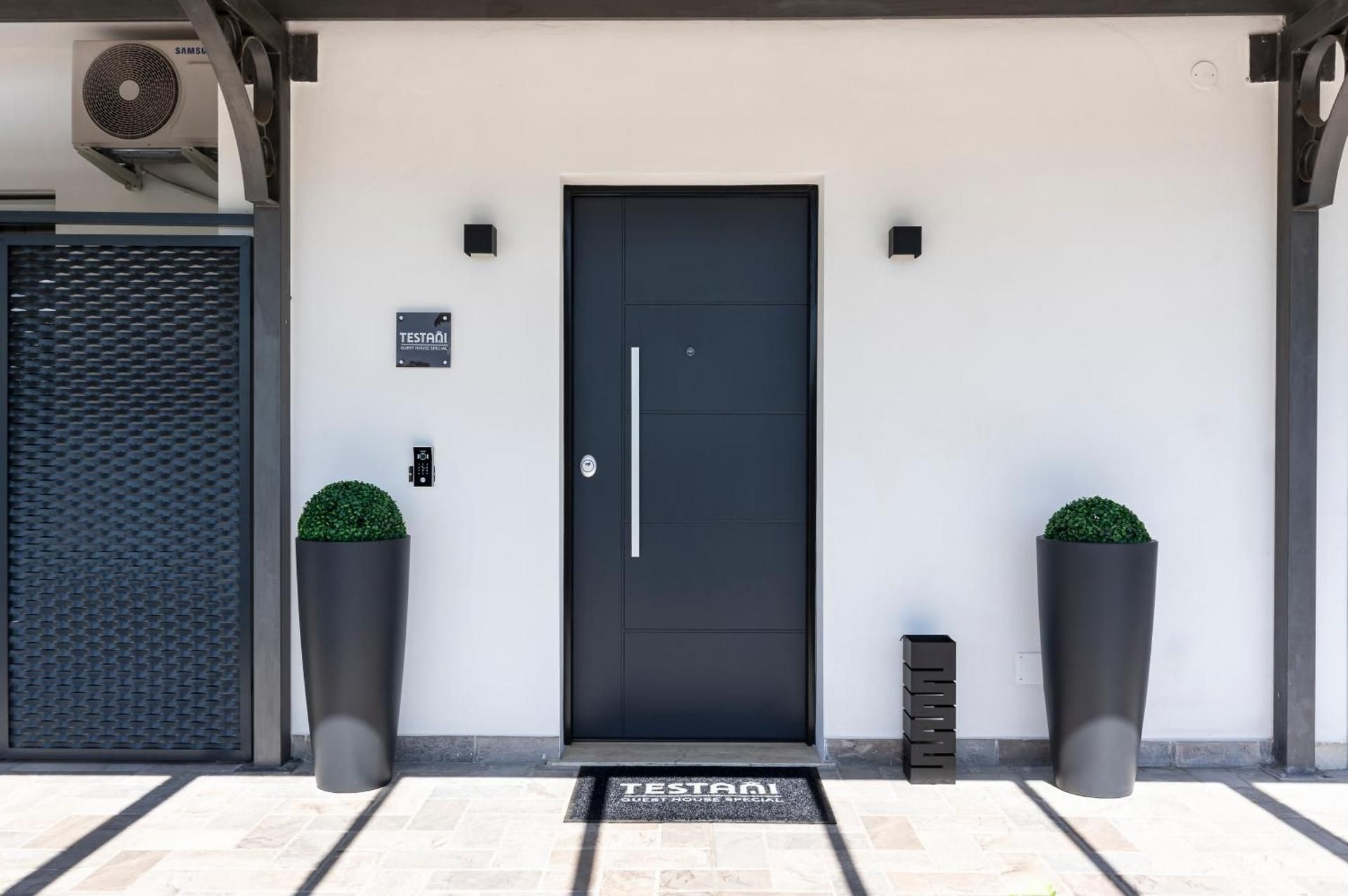 Testani Guest House Special