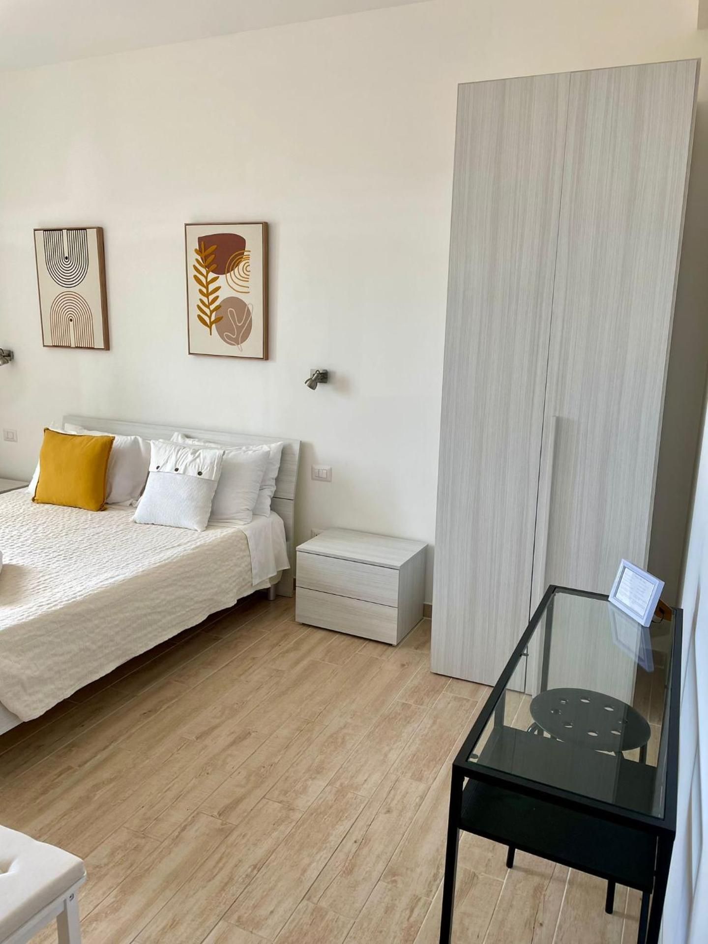 Standard King Room