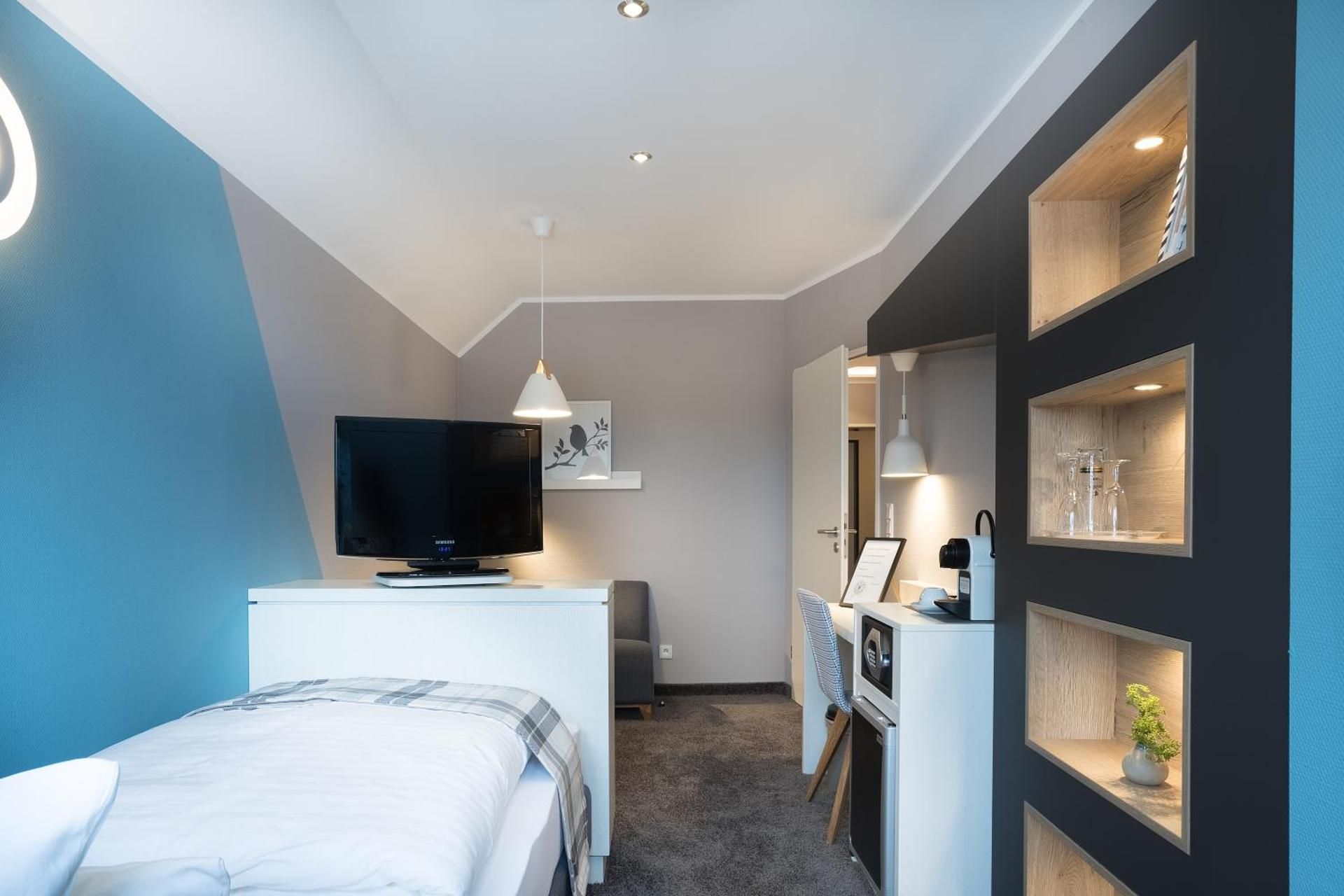 Hotel Regina Maris Superior Single Room 2