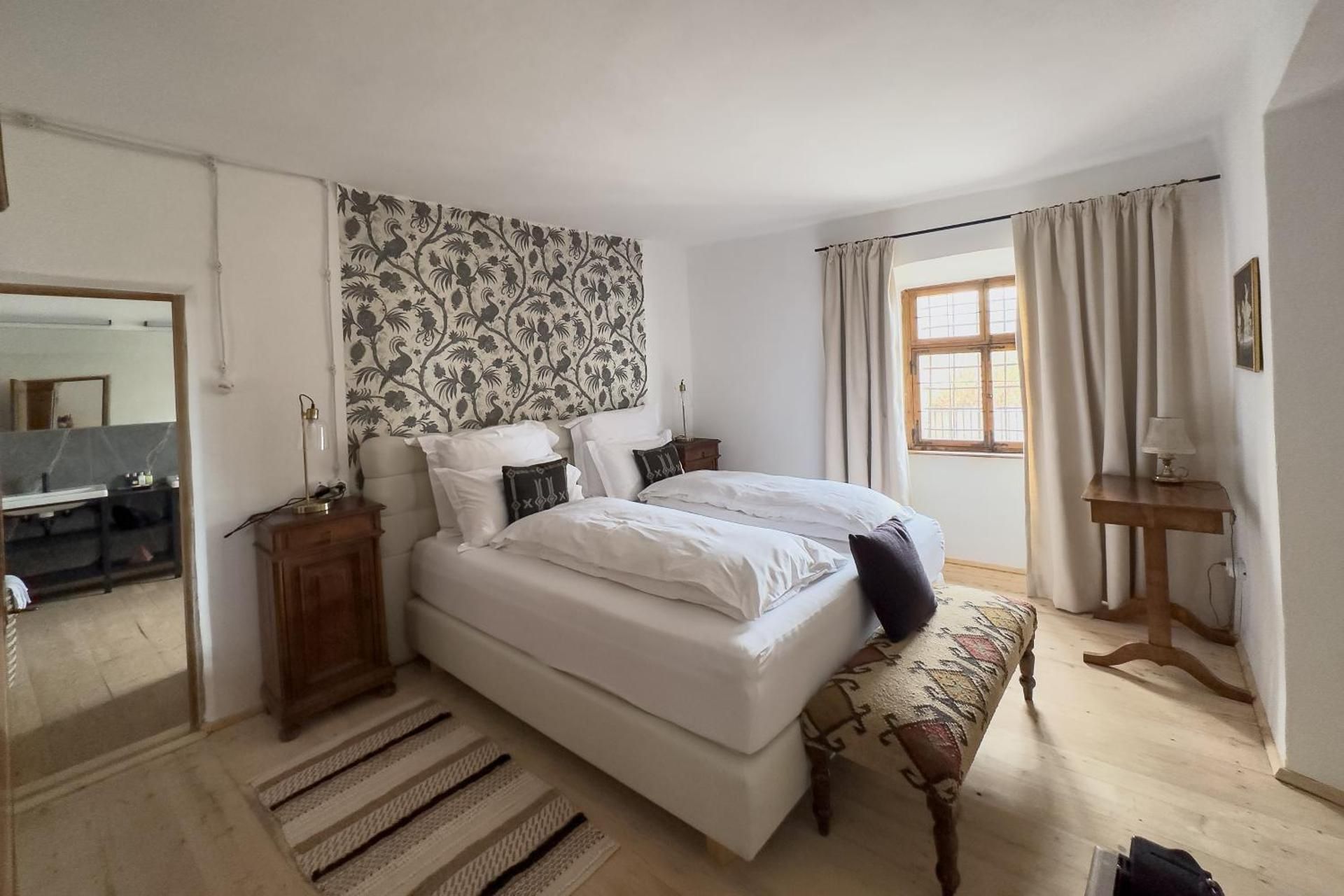 Double Room with Private Bathroom