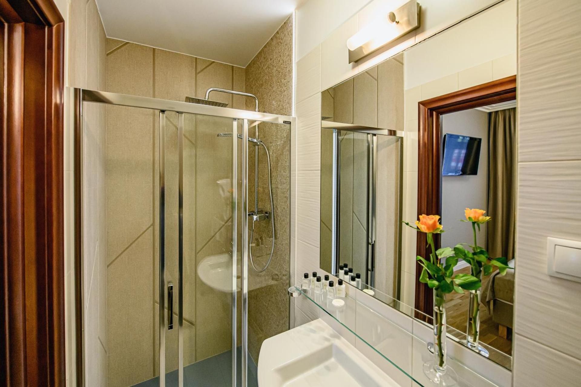 Standard Apartment