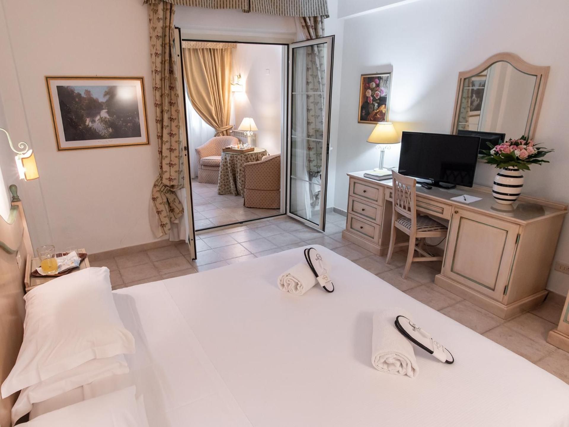 Basic Triple Room