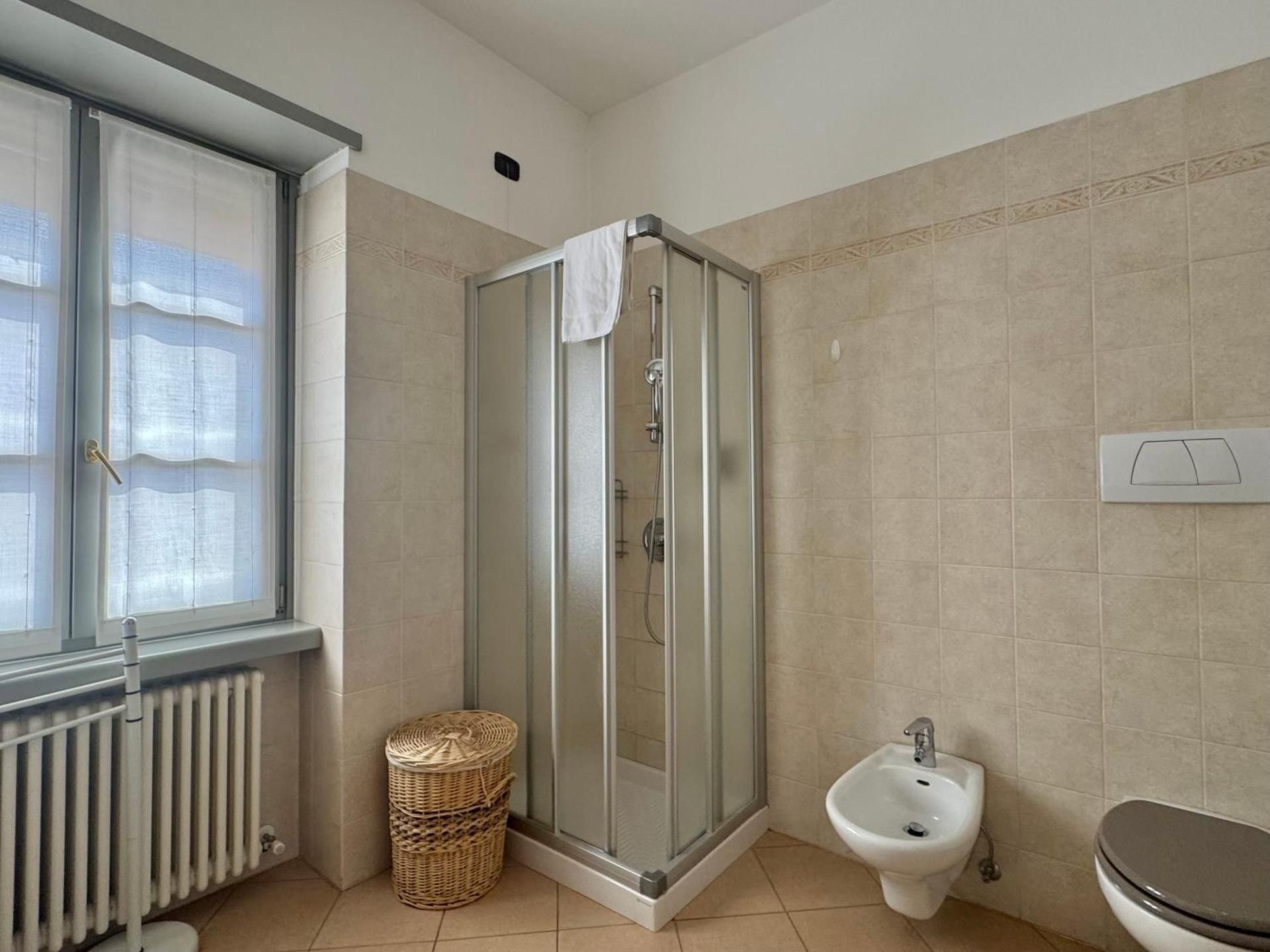 One-Bedroom Apartment with Balcony