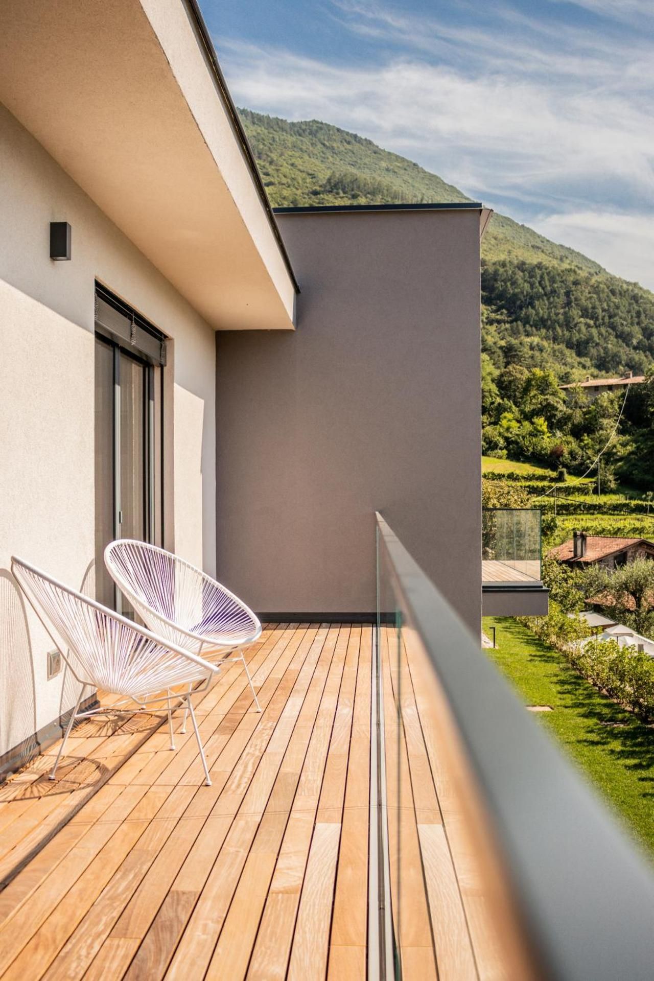 Apartment with Balcony