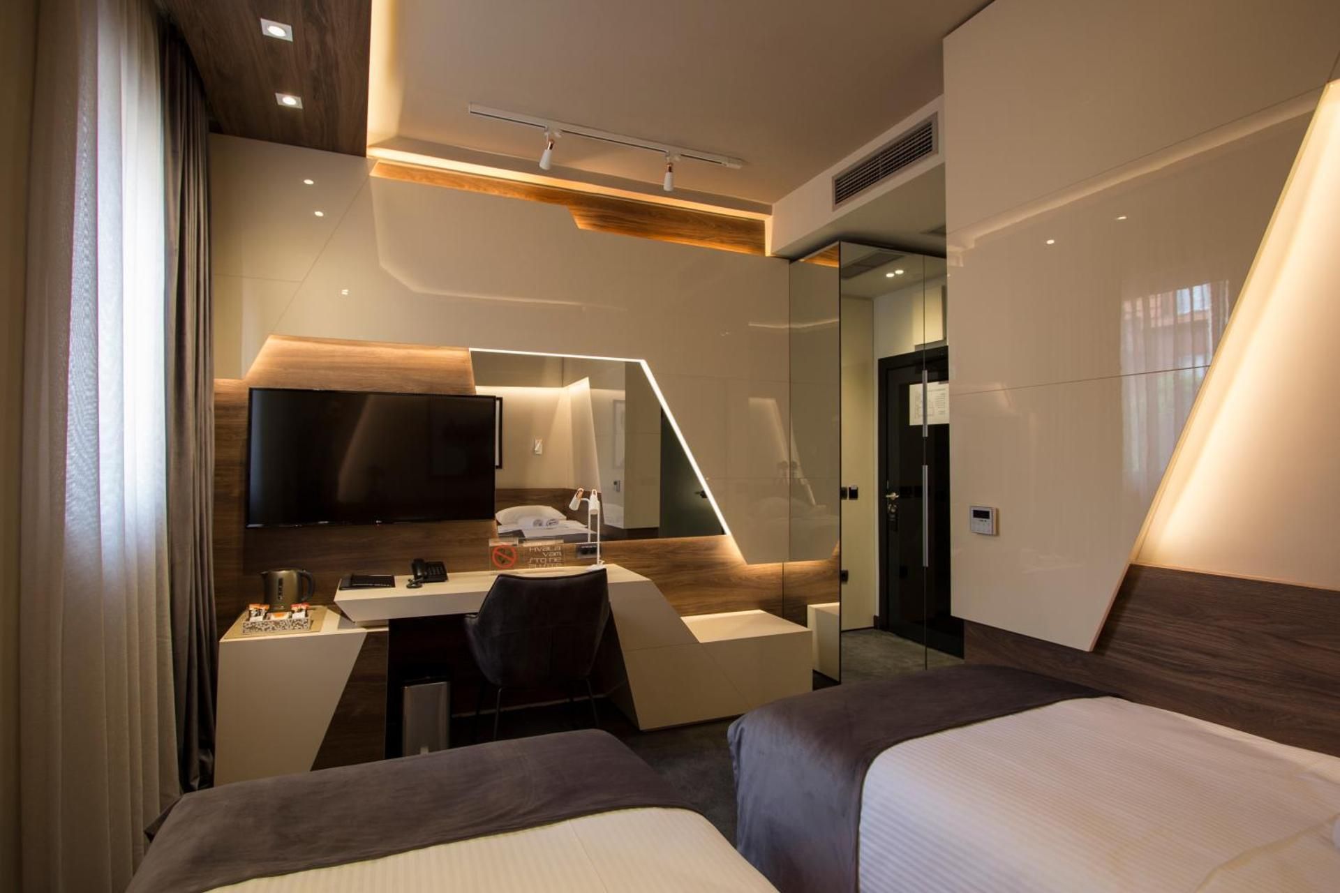 Superior Twin Room