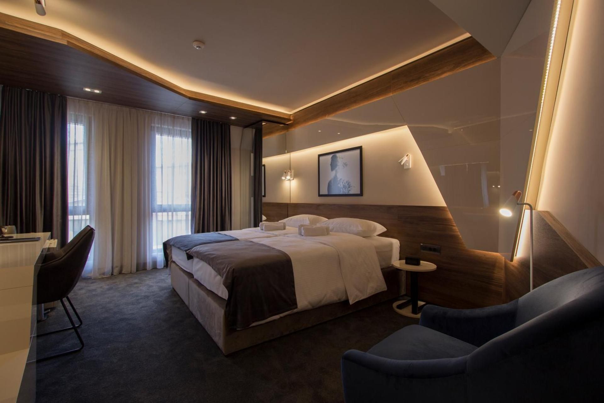 Deluxe Double or Twin Room