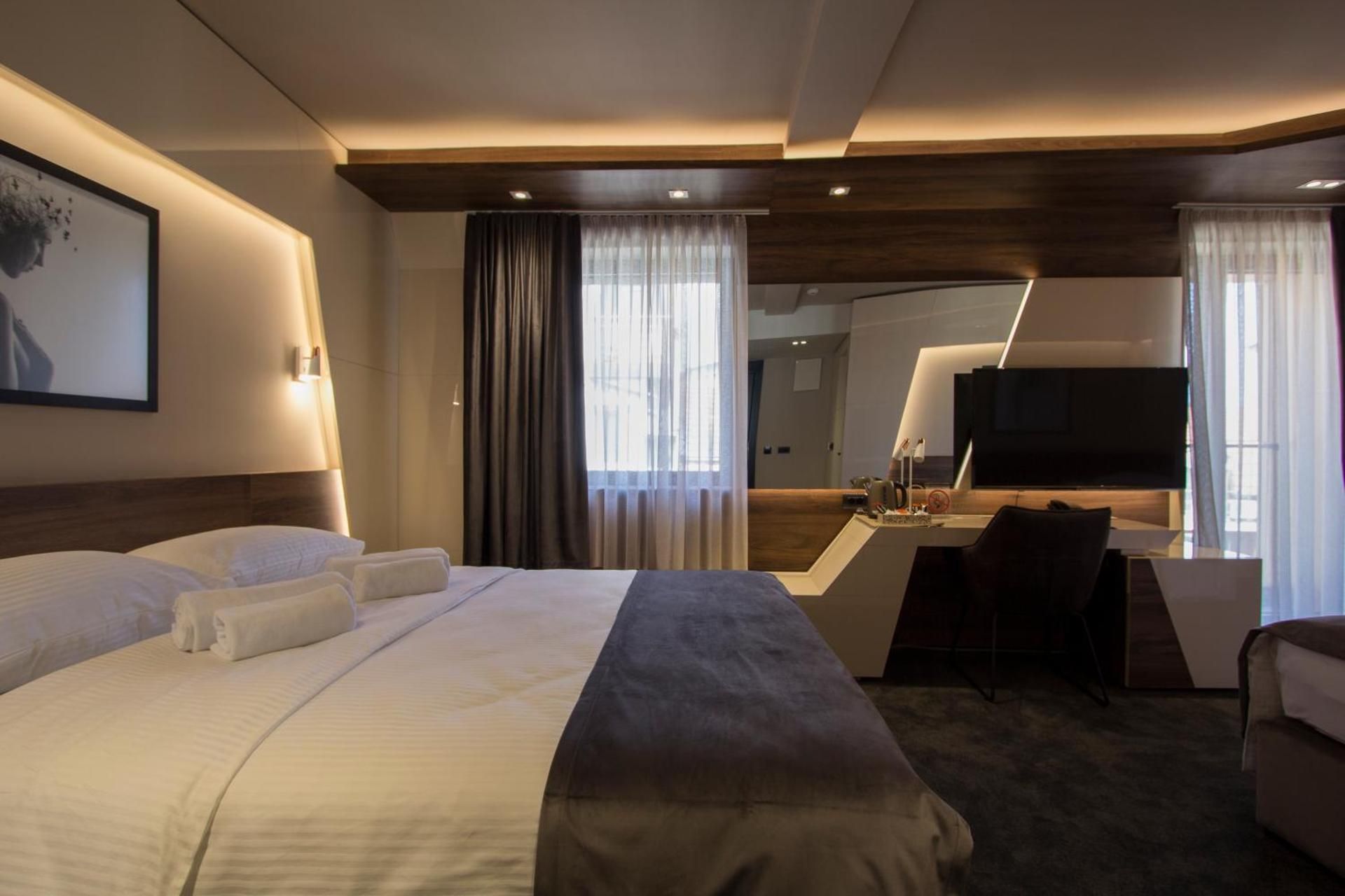 Triple Room with Balcony