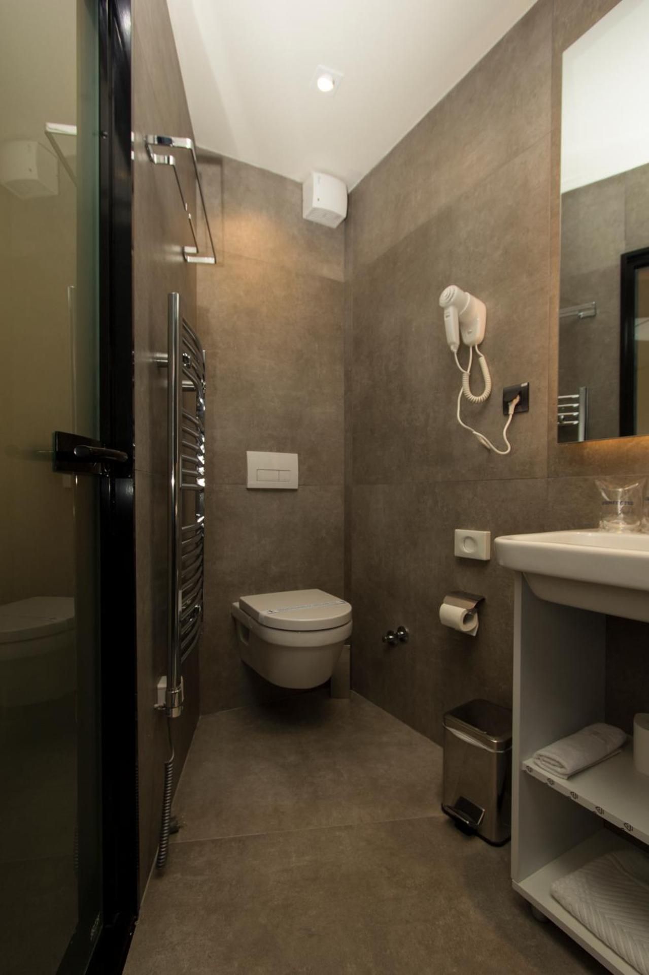 Deluxe Double or Twin Room with Balcony