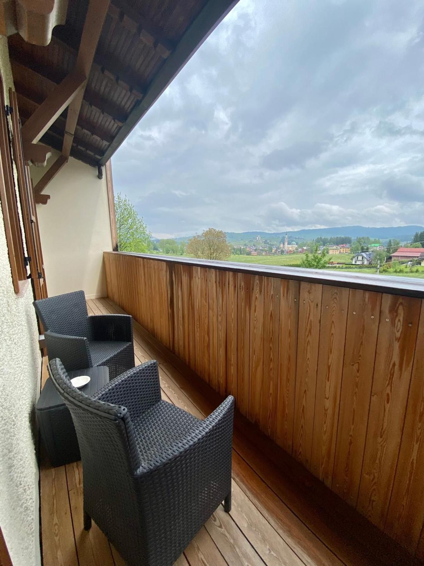 Deluxe Double or Twin Room with City View