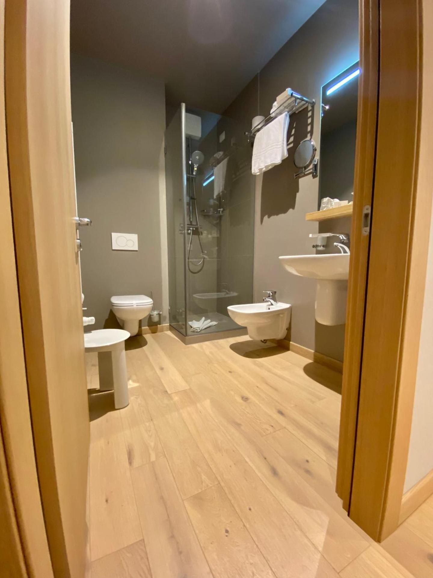 Superior Single Room