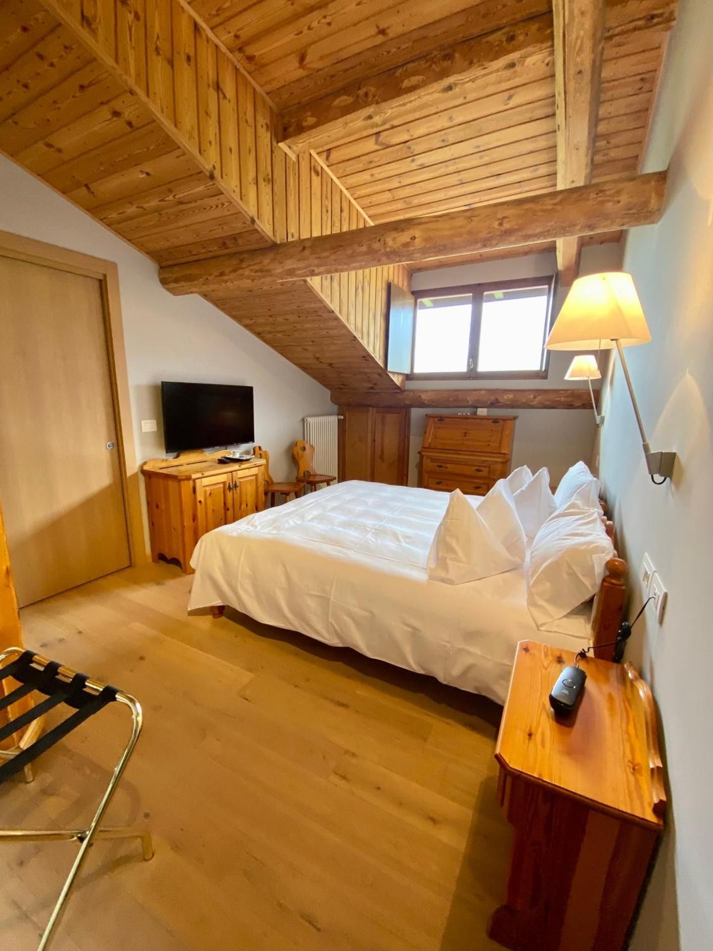 Attic Double Room with Mountain View