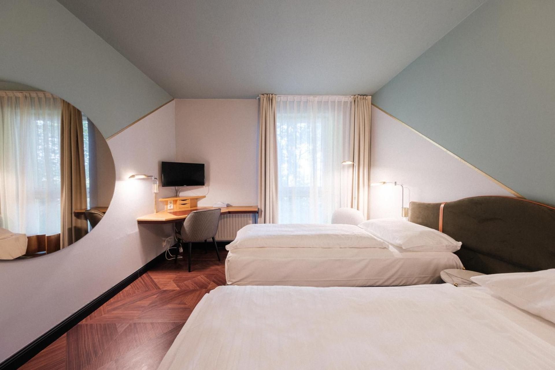 Comfort Twin Room