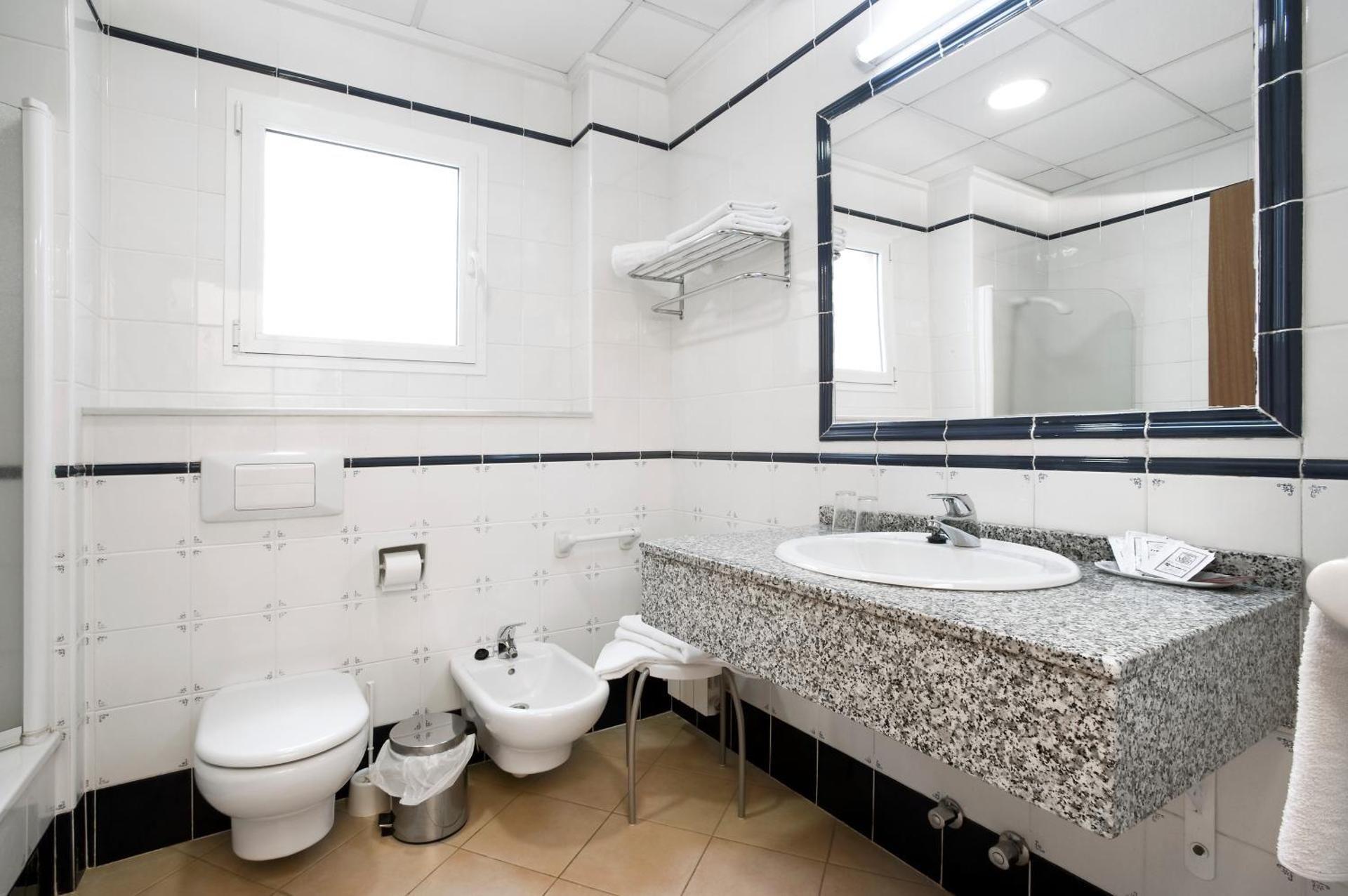 Double or Twin Room with Balcony