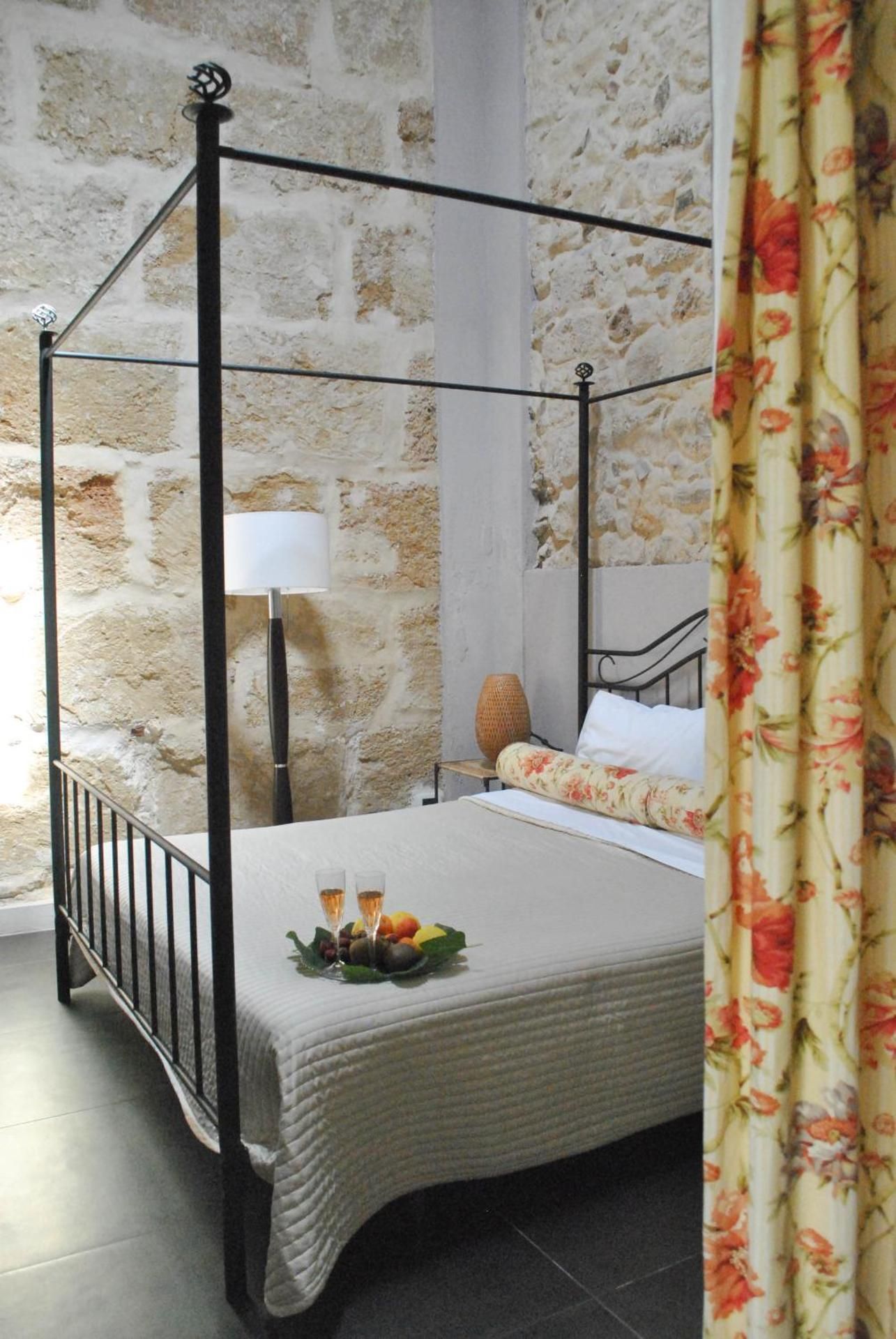 Junior Suite with Garden View