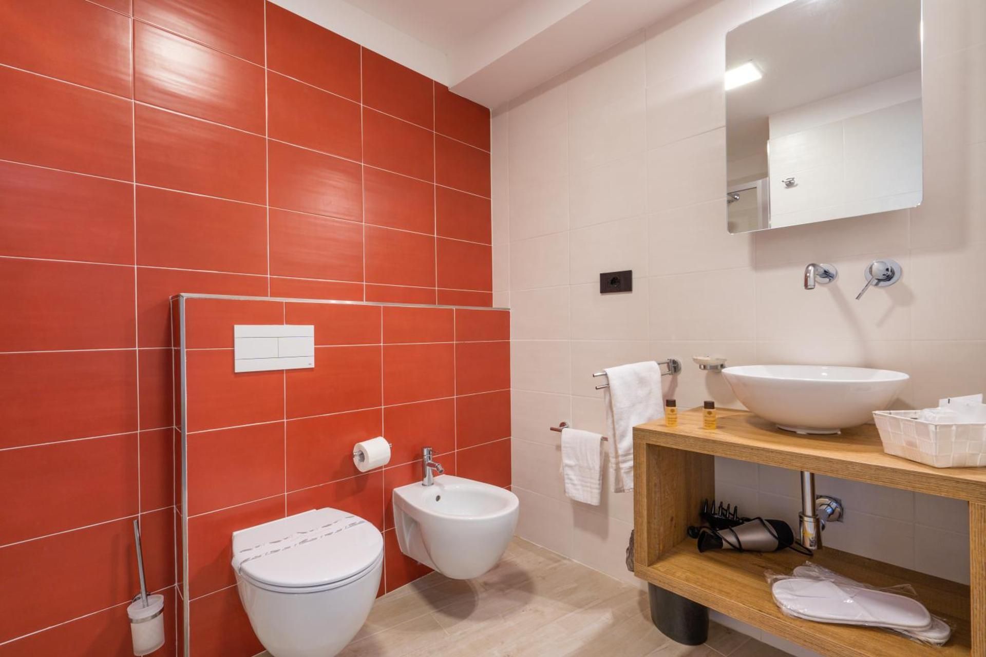 Deluxe Triple Room with Sea View