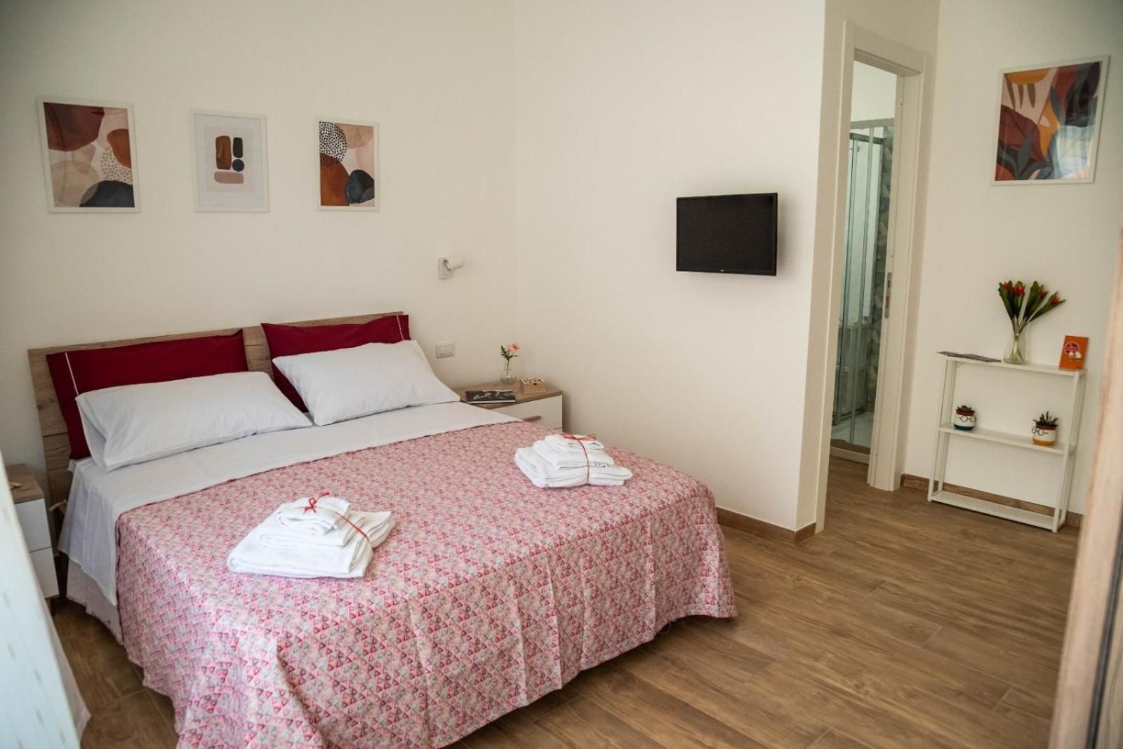 Double Room with Private Bathroom