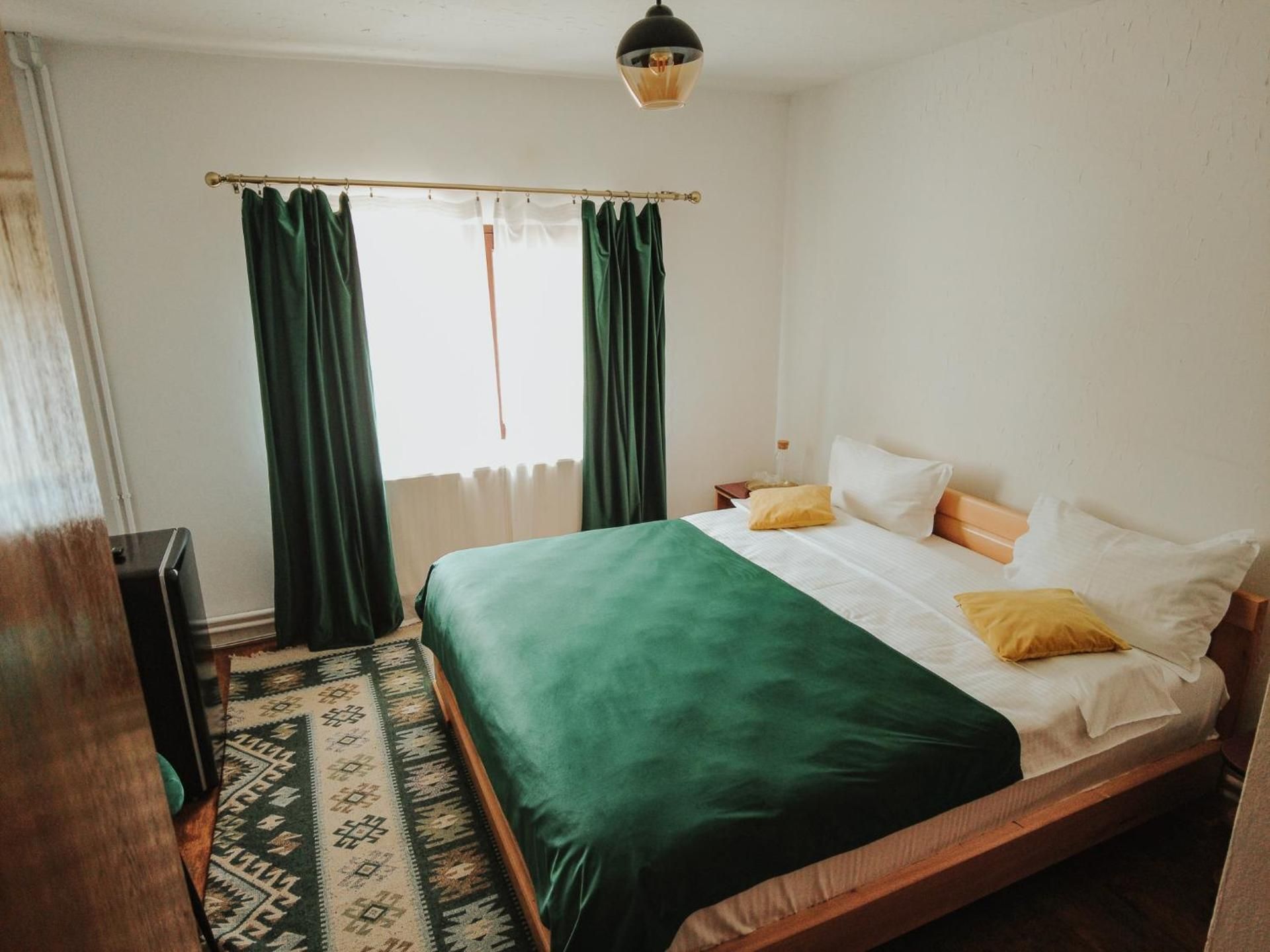 King Room with Mountain View