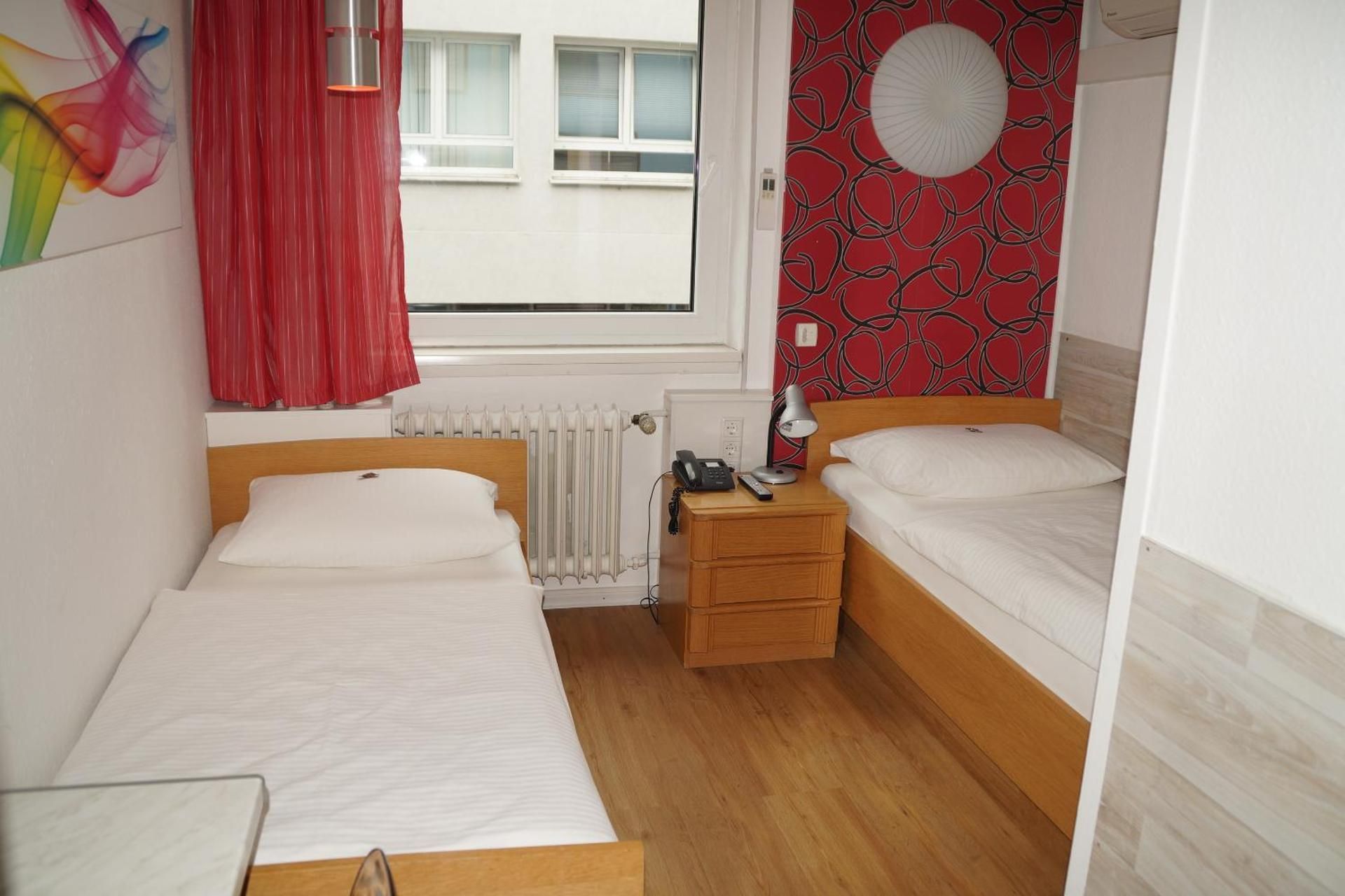 Economy Twin Room