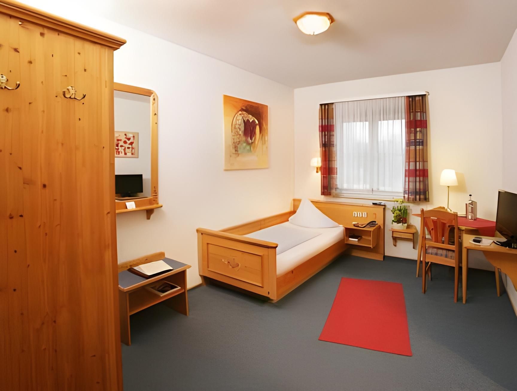 Single Room
