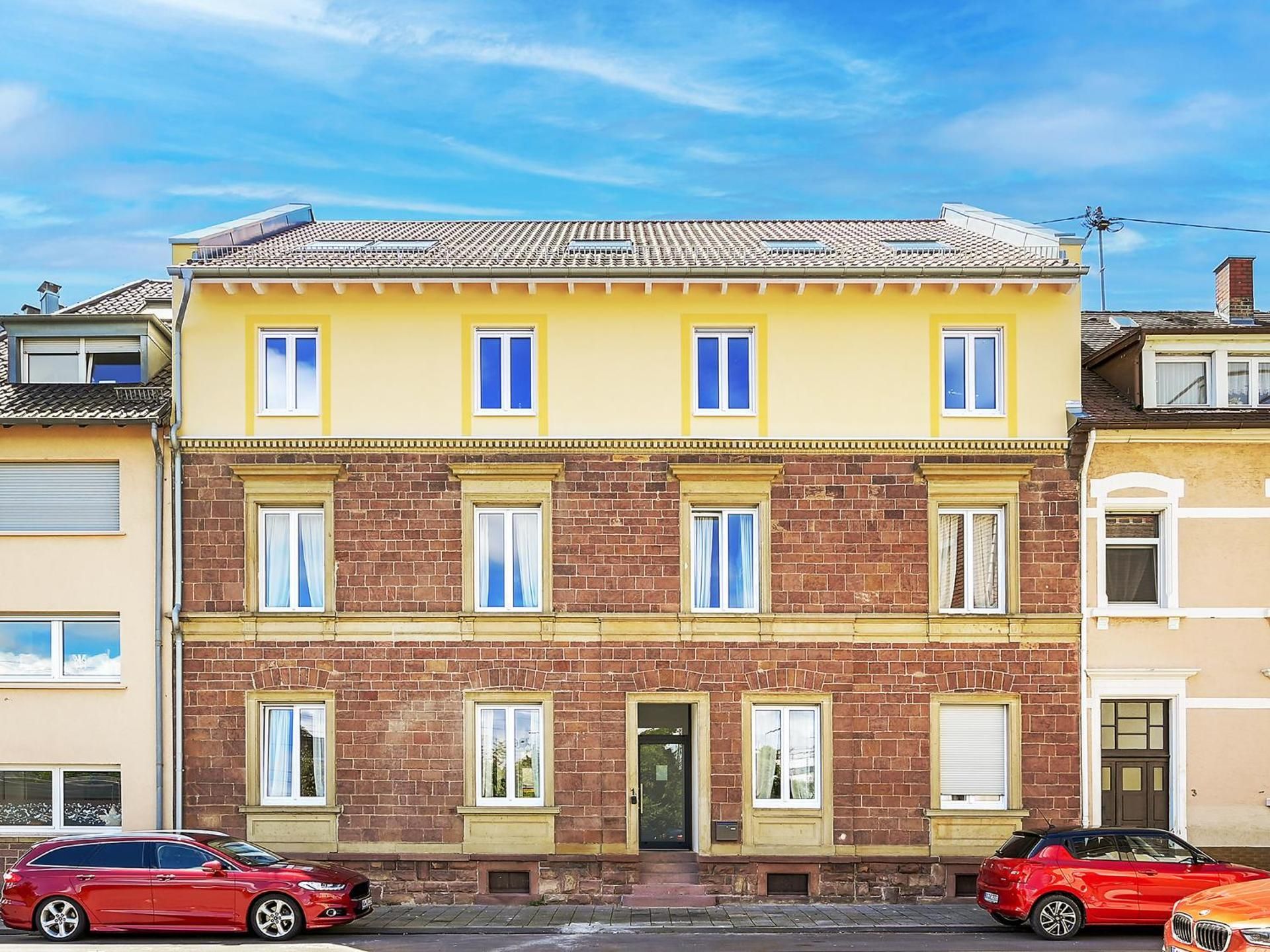 FLAIR Homes - Design Apartments with Smart-TV, Self Check-in & Free Parking