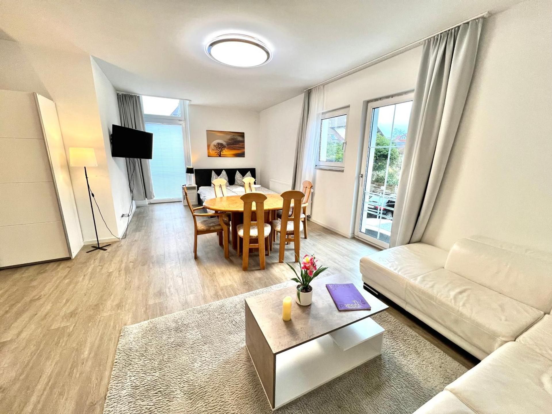 Apartment with Garden View