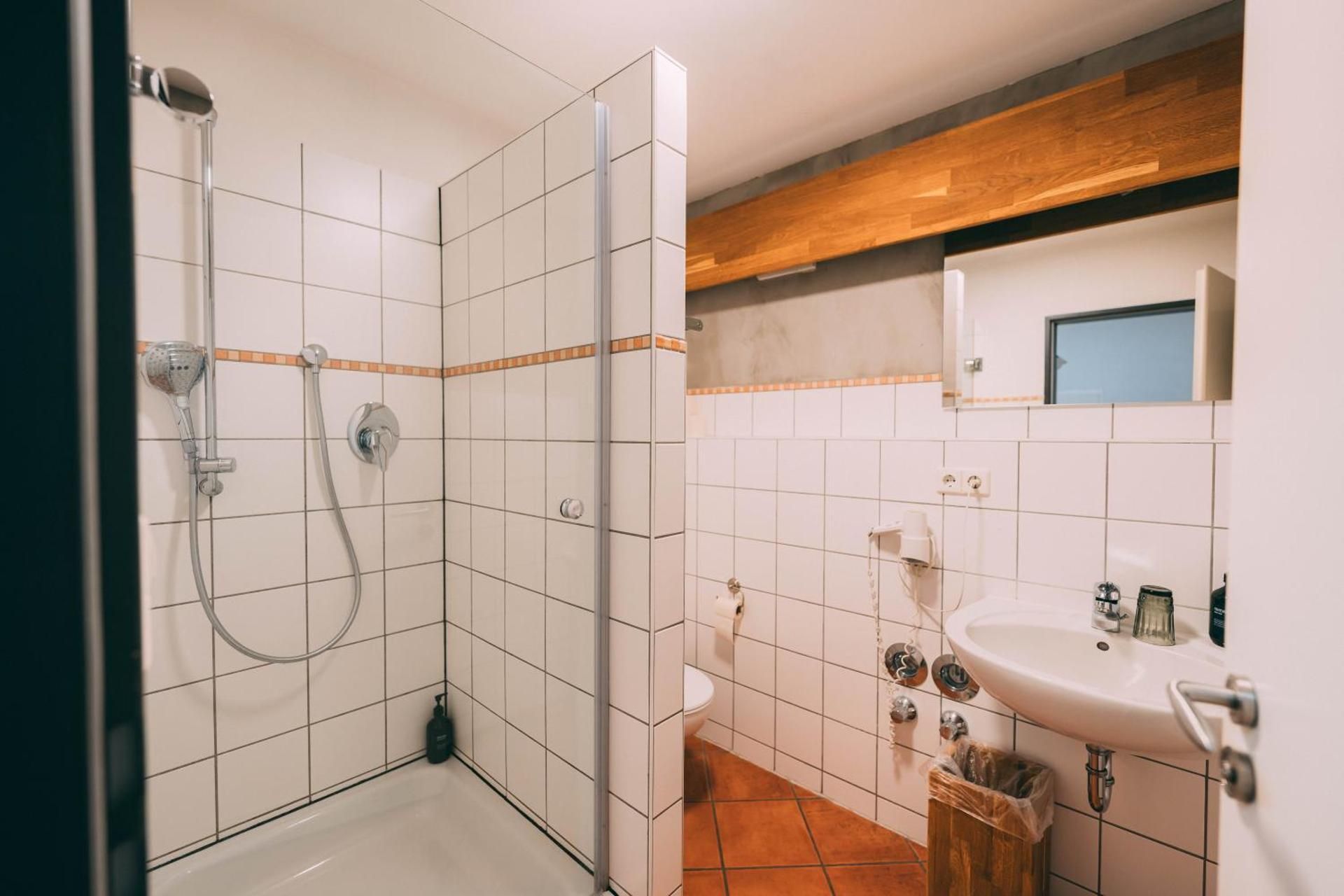 Economy Studio With Small Kitchen 
