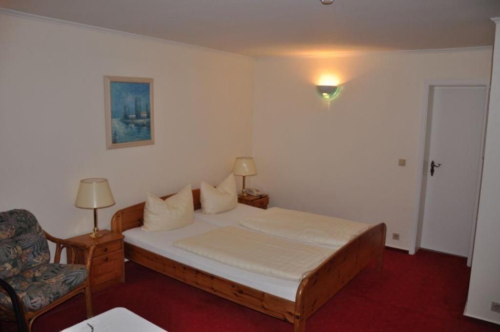 Hotel-Cafe Kampe Triple Room