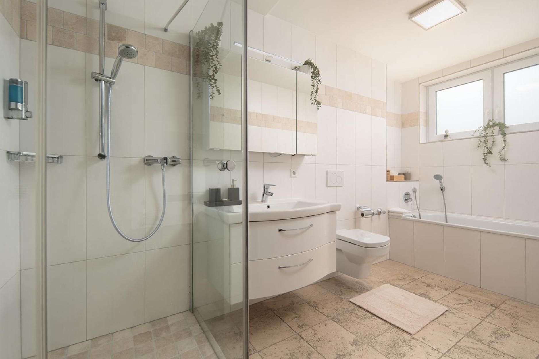 Standard Double Suite