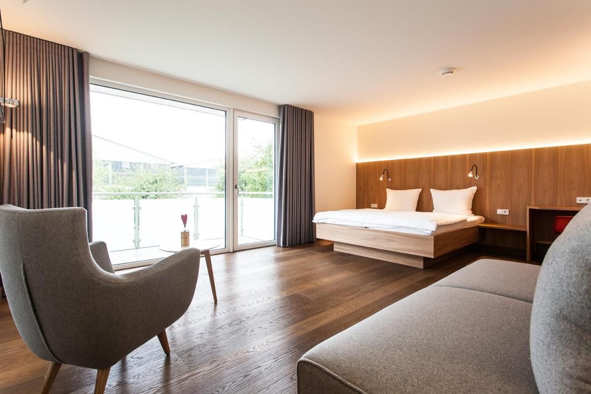 Deluxe Double Room with Balcony
