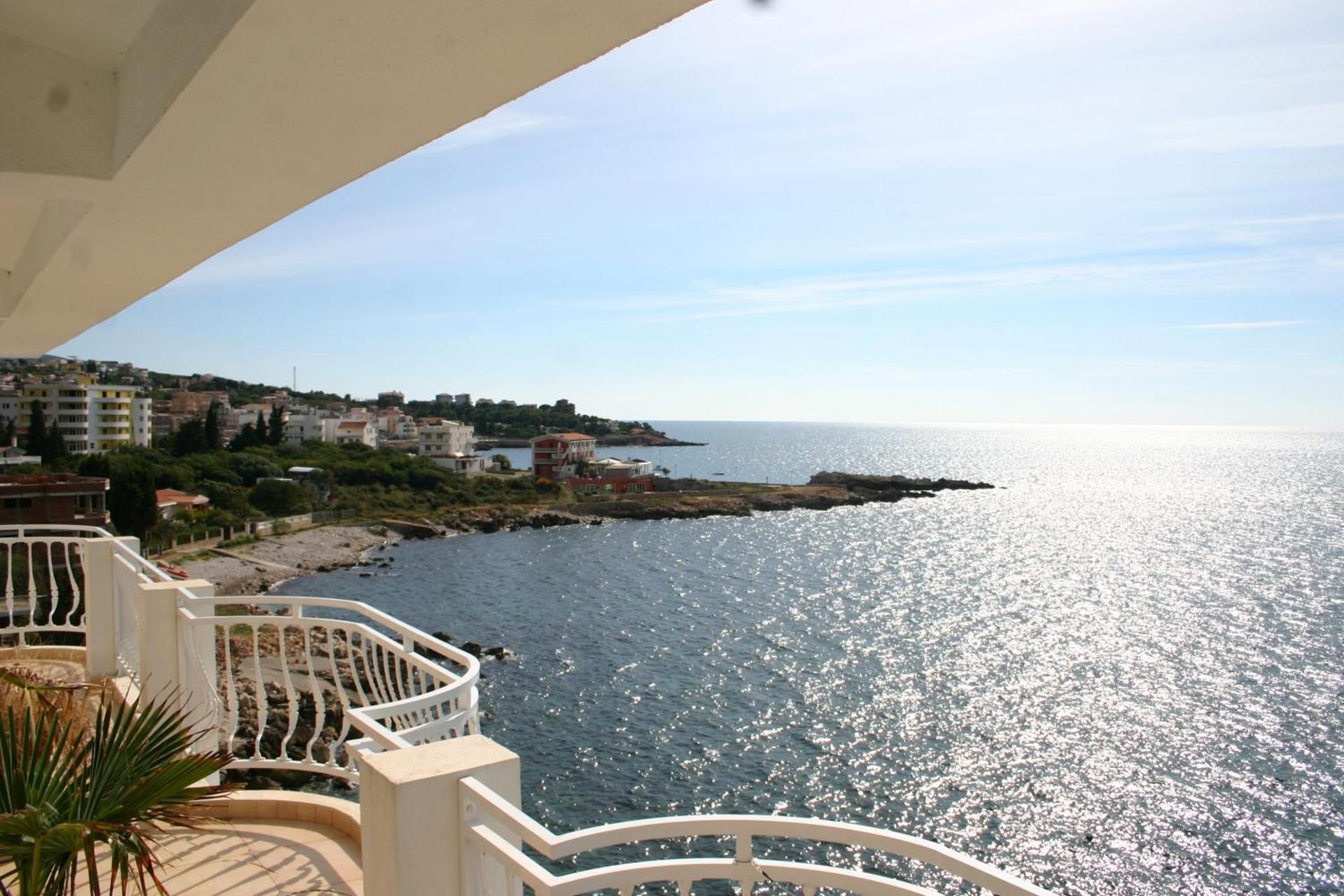 One-Bedroom Apartment with Sea View