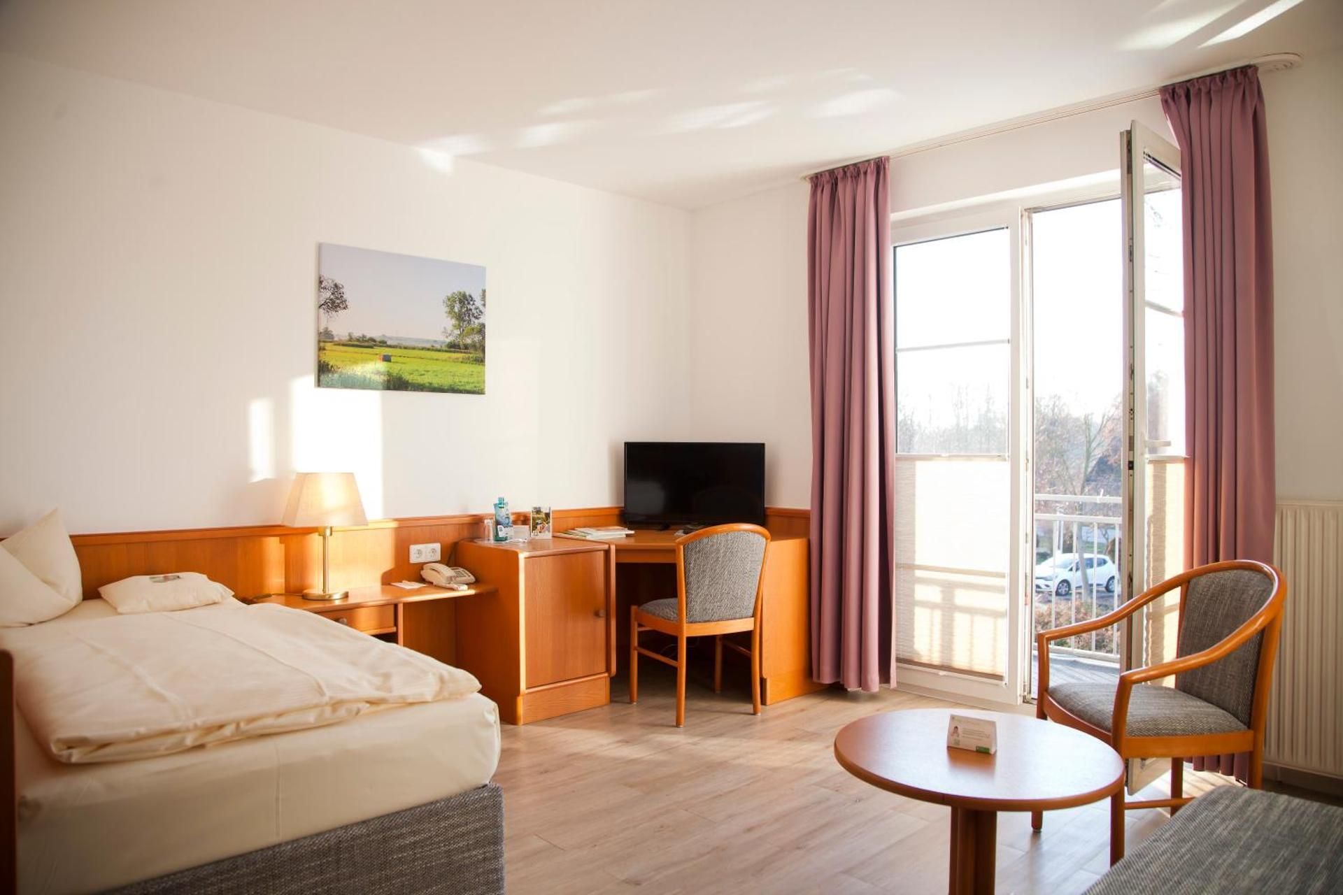 Classic Single Room