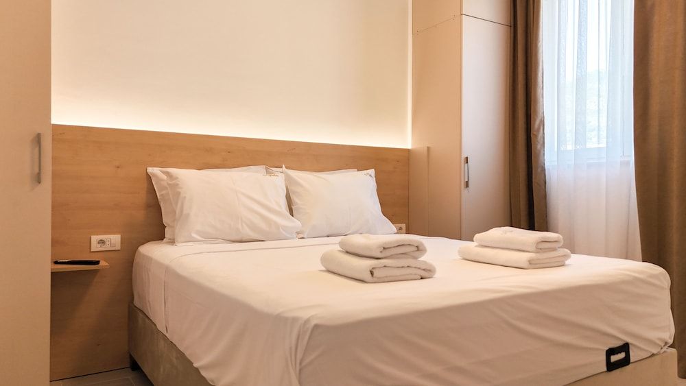 Alpesa Apartments Apartment, 2 Bedrooms 2