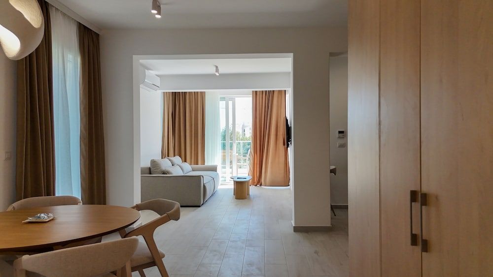 Alpesa Apartments Apartment, 2 Bedrooms 12